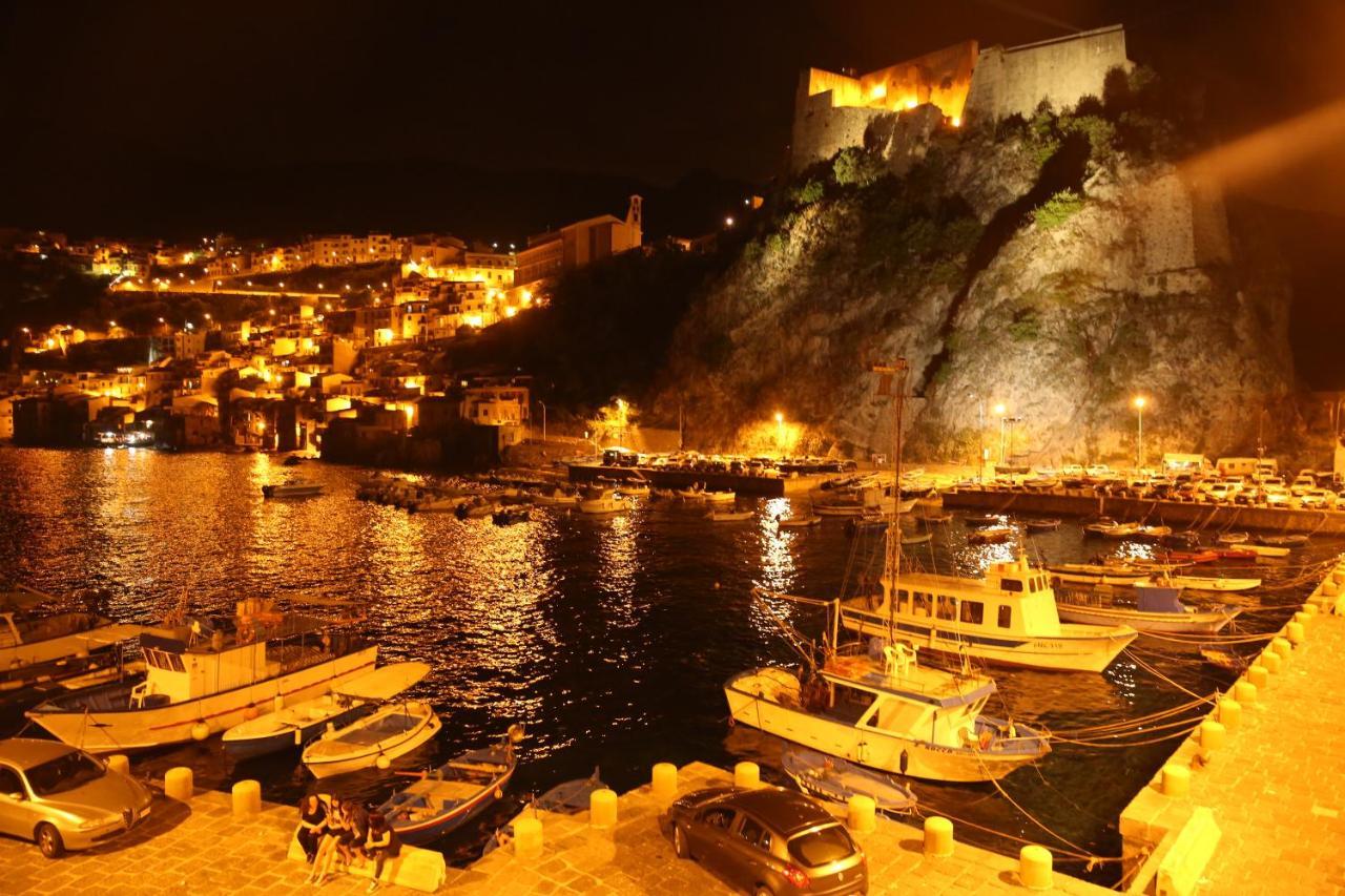 Il Ritratto Casa Vacanza Scilla Kültér fotó