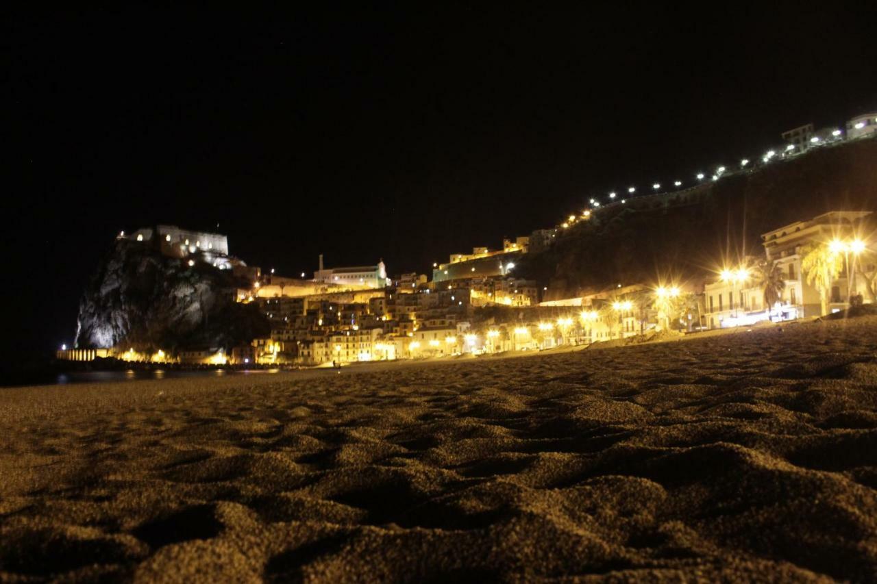 Il Ritratto Casa Vacanza Scilla Kültér fotó